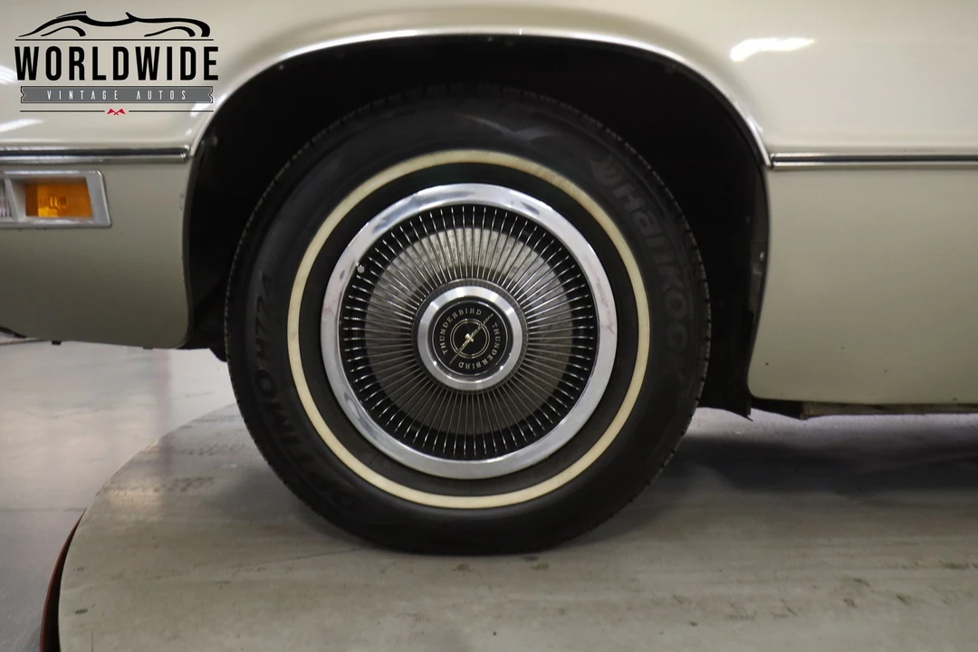 1971 Ford Thunderbird 5th Gen - Image 12 of 12