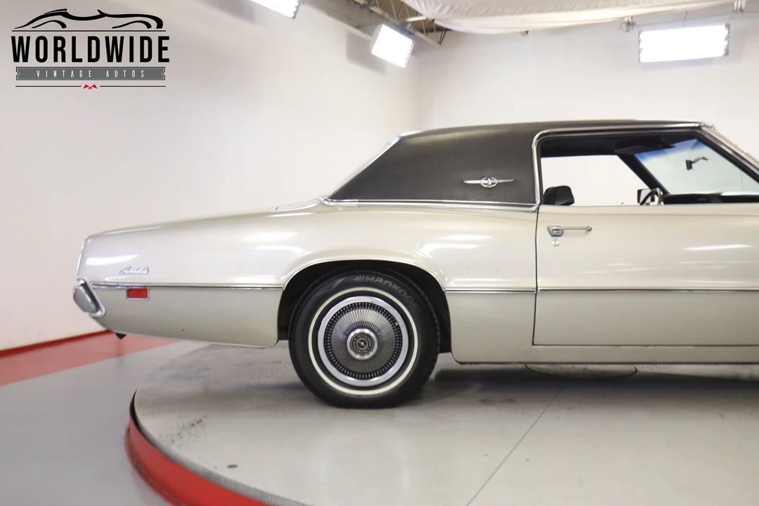 1971 Ford Thunderbird 5th Gen - Image 9 of 12
