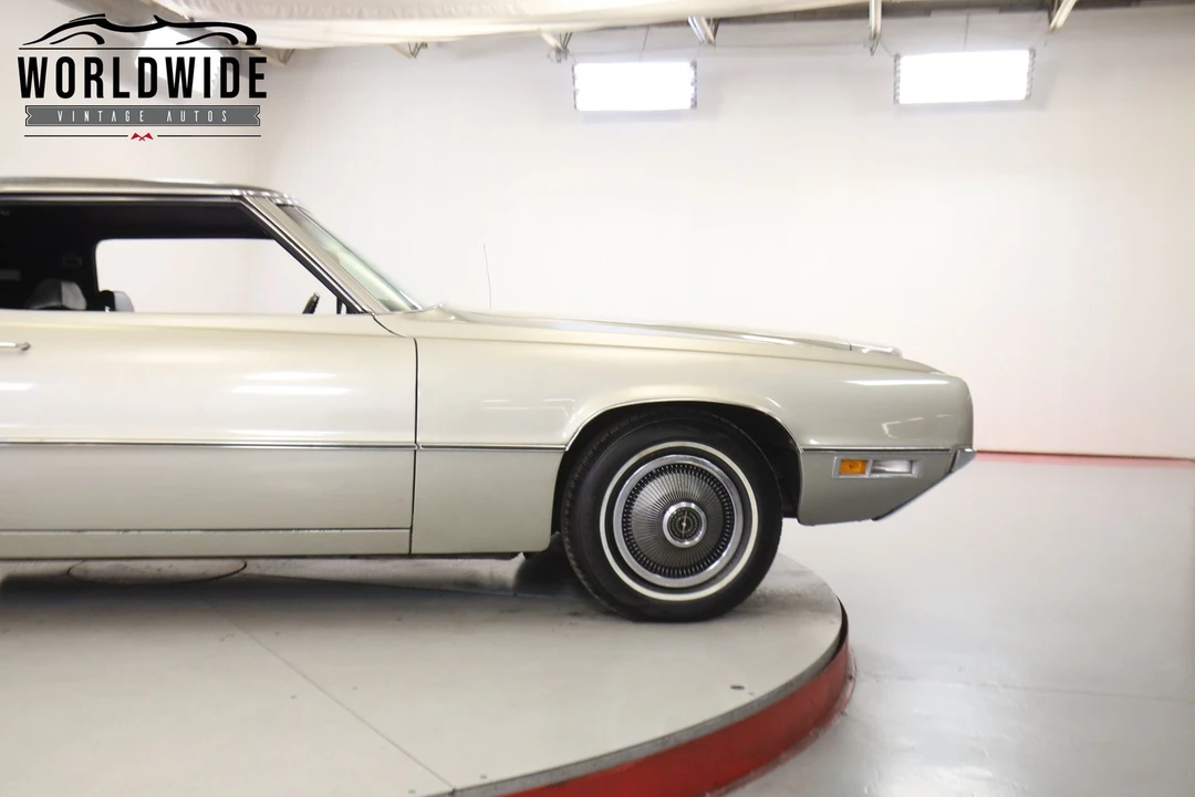 1971 Ford Thunderbird 5th Gen - Image 8 of 12