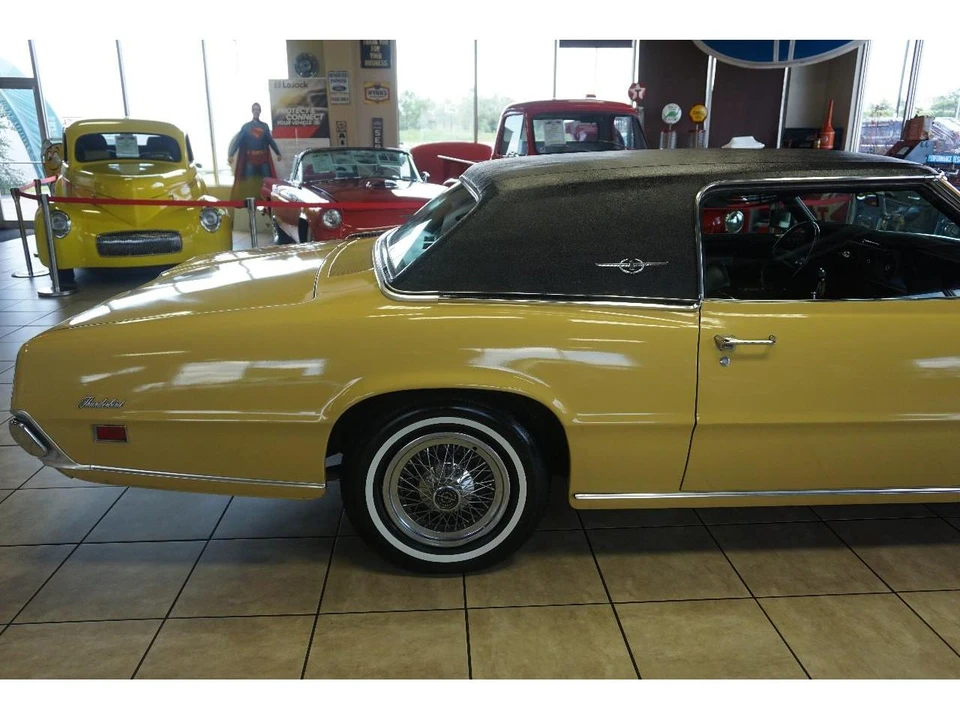 1971 Ford Thunderbird 5th Gen - Image 17 of 31