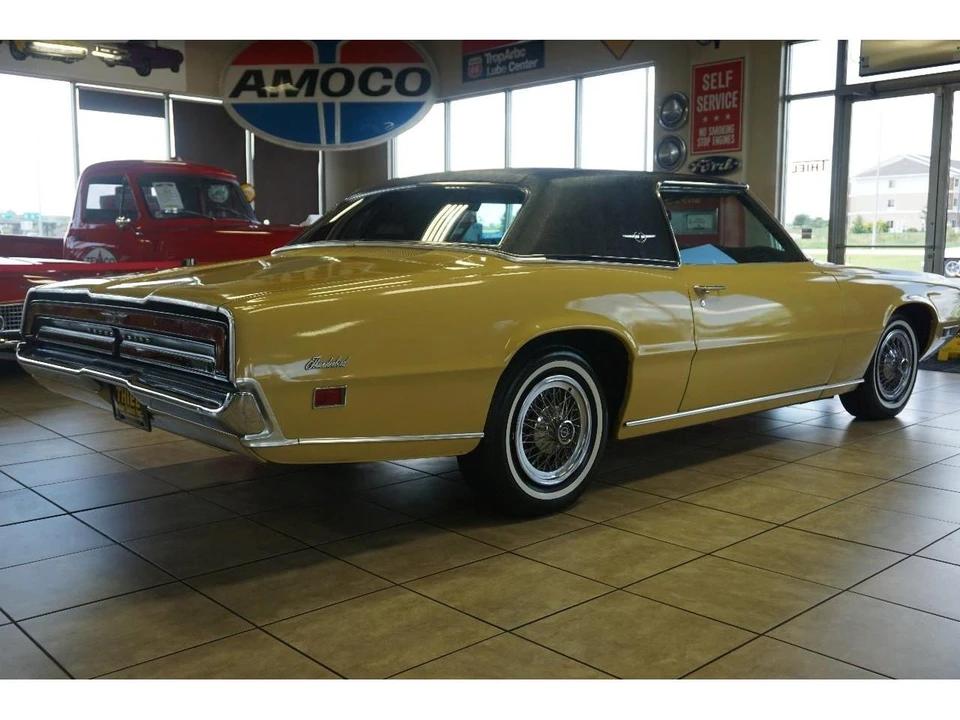 1971 Ford Thunderbird 5th Gen - Image 16 of 31