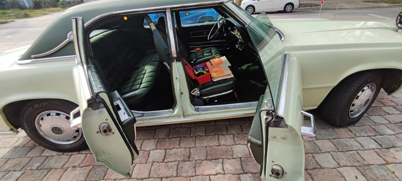 1971 Ford Thunderbird 5th Gen - Image 14 of 21
