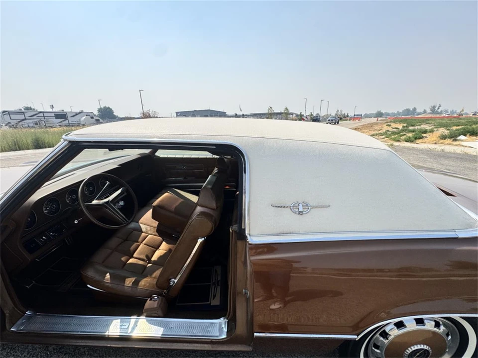 1971 Ford Thunderbird 5th Gen - Image 13 of 17