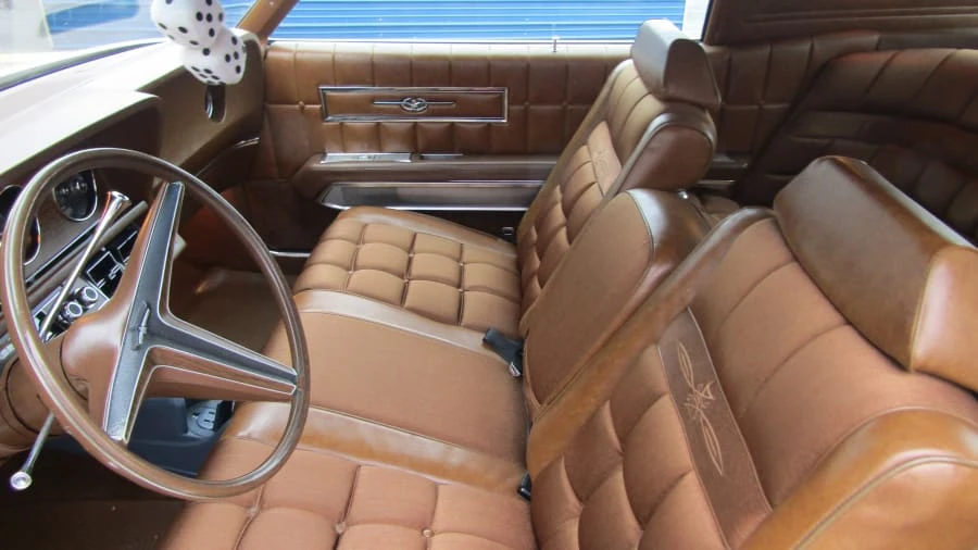 1971 Ford Thunderbird 5th Gen - Image 4 of 12