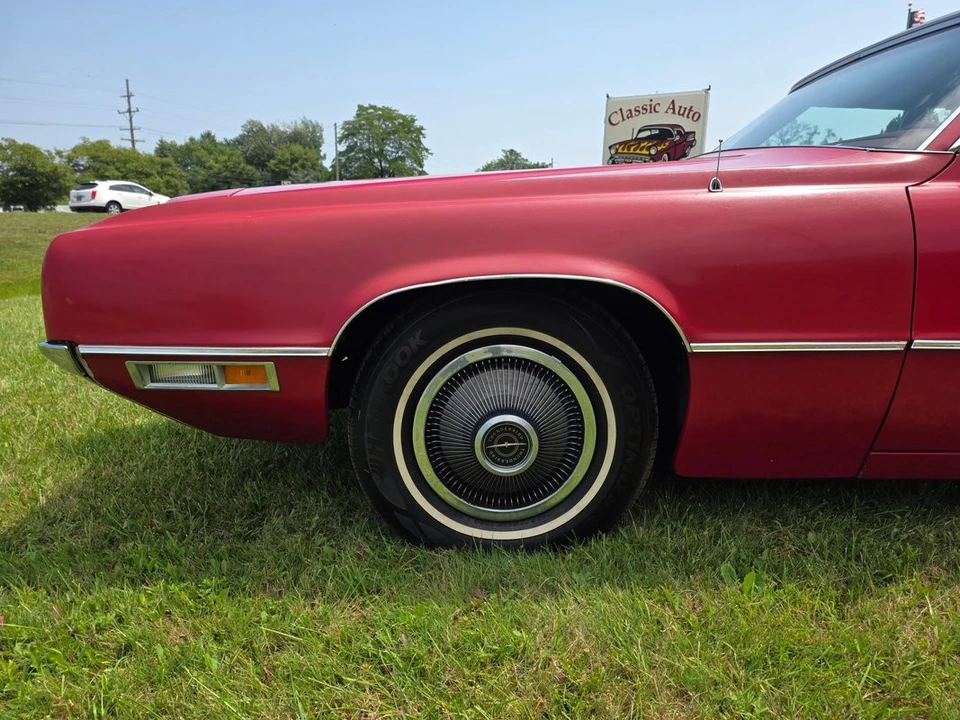 1971 Ford Thunderbird 5th Gen - Image 14 of 21