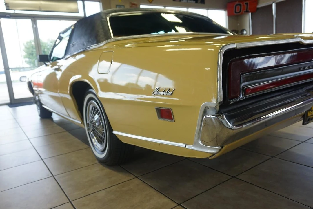 1971 Ford Thunderbird 5th Gen - Image 24 of 31