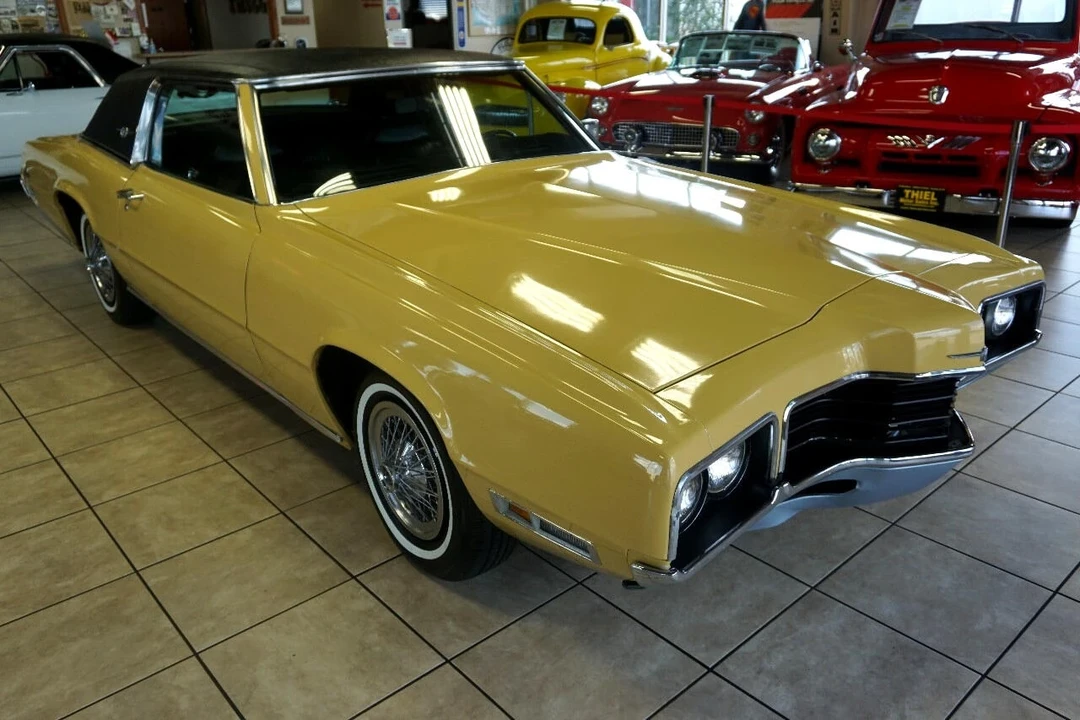 1971 Ford Thunderbird 4th Gen - Image 14 of 21