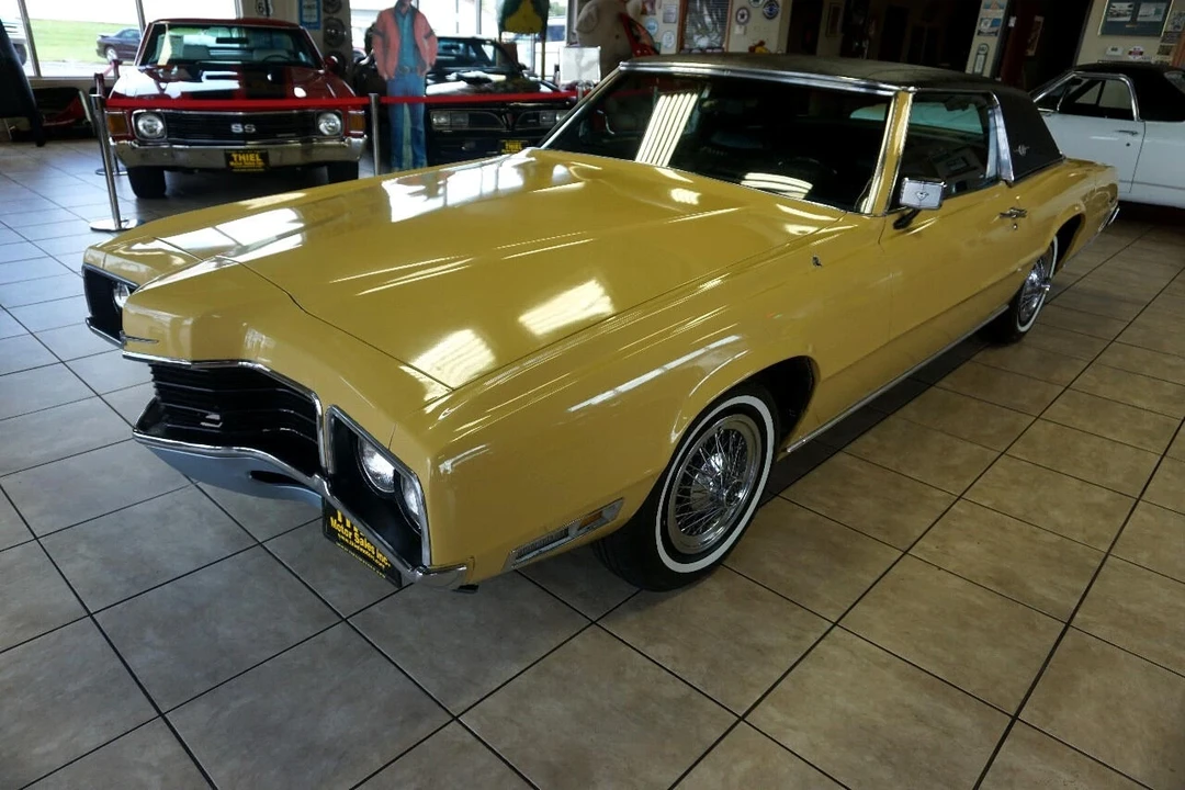 1971 Ford Thunderbird 4th Gen - Image 9 of 21