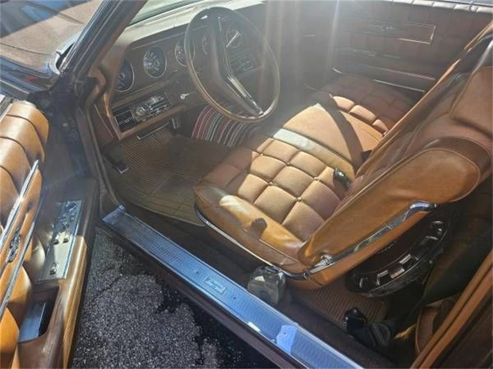 1971 Ford Thunderbird 5th Gen - Image 3 of 9