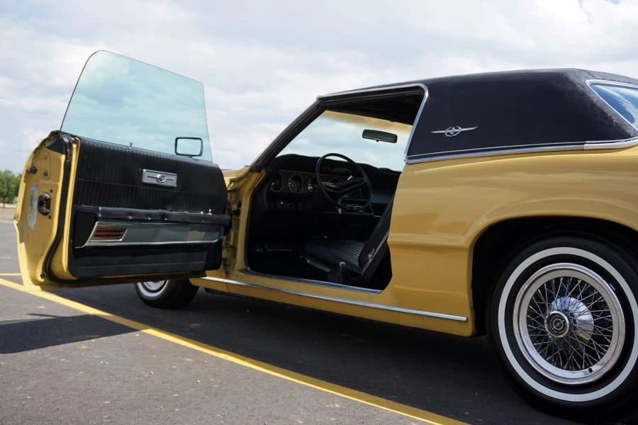 1971 Ford Thunderbird 5th Gen - Image 18 of 31