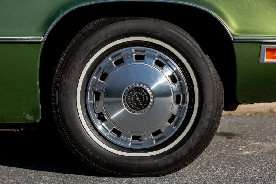1971 Ford Thunderbird 5th Gen - Image 5 of 28