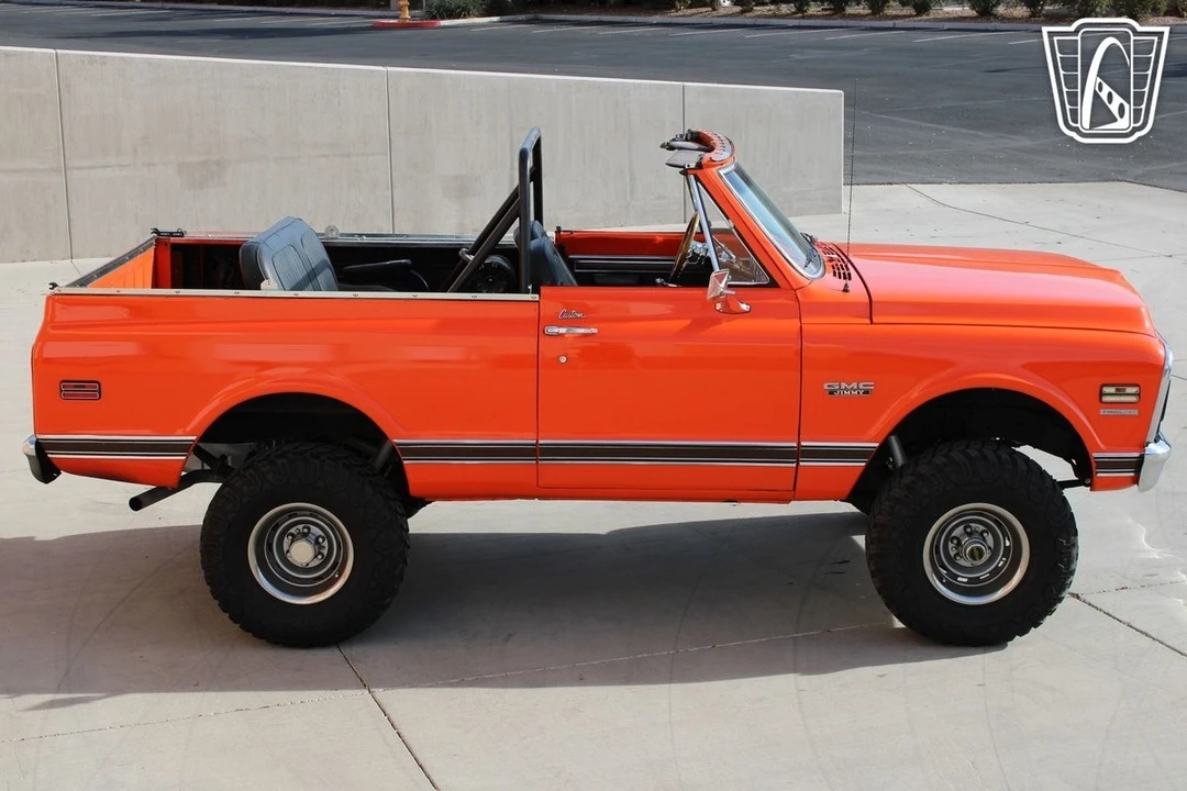 1971 GMC Jimmy 1st Gen - Image 15 of 21
