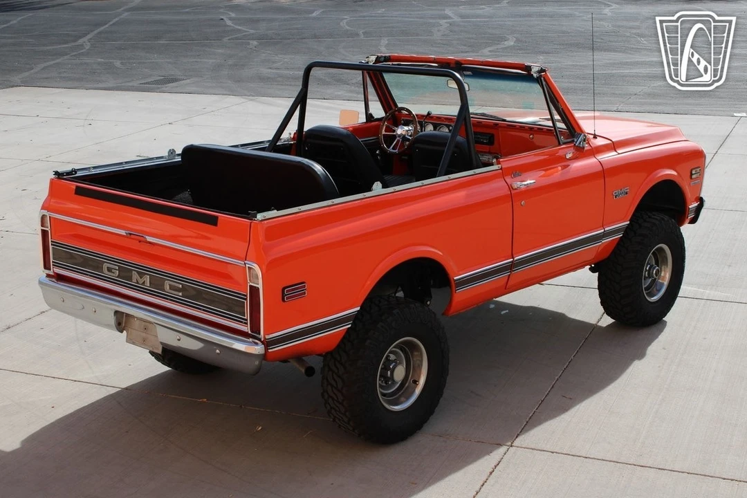 1971 GMC Jimmy 1st Gen - Image 14 of 21