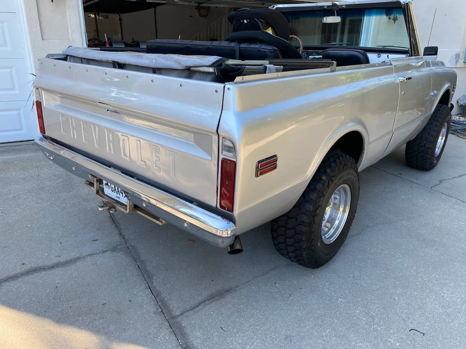 1971 GMC Jimmy 1st Gen - Image 11 of 31