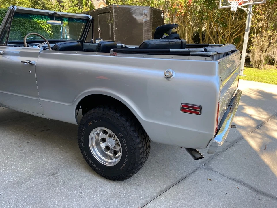 1971 GMC Jimmy 1st Gen - Image 15 of 31