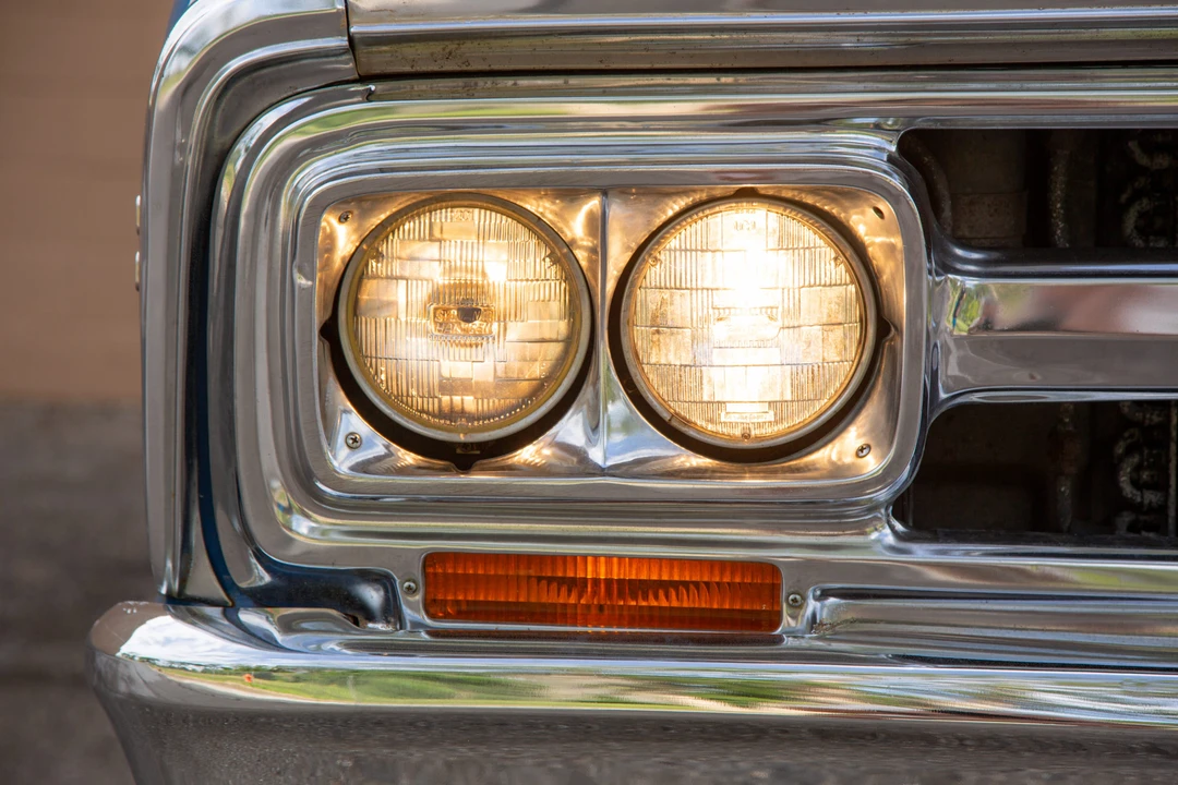 1971 GMC Jimmy 1st Gen - Image 14 of 31