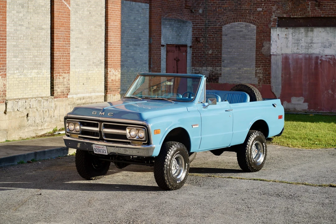 1971 GMC Jimmy 1st Gen - Image 14 of 31