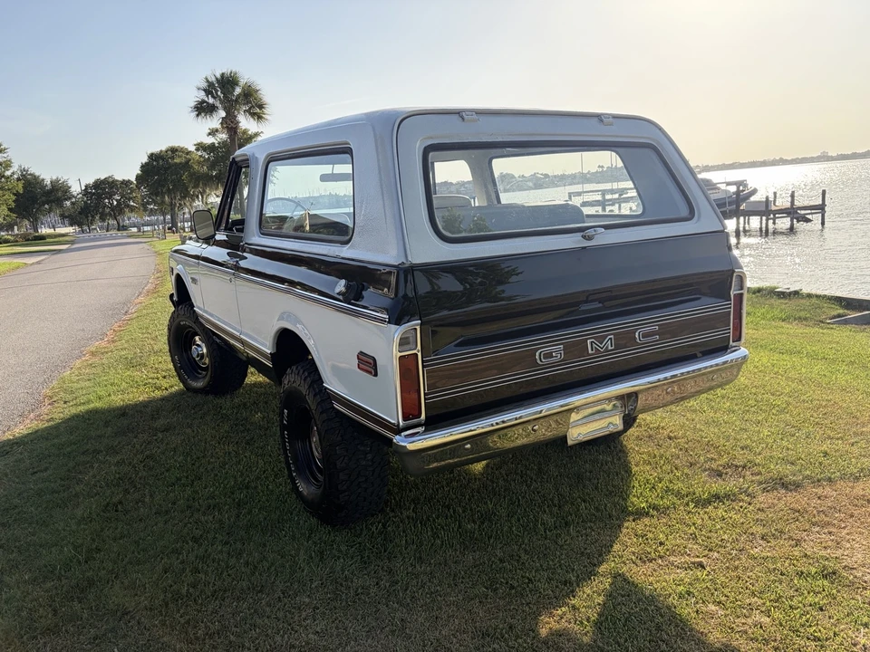 1971 GMC Jimmy 1st Gen - Image 7 of 31