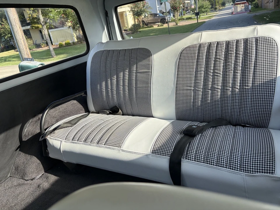 1971 GMC Jimmy 1st Gen - Image 26 of 31