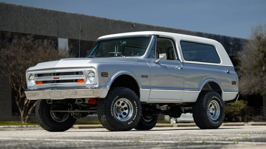 1971 GMC Jimmy 1st Gen - Image 7 of 13