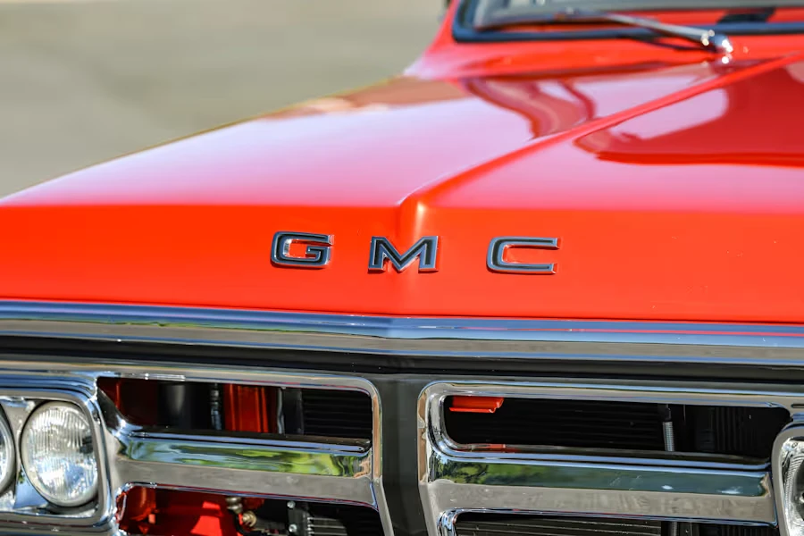 1971 GMC Jimmy 1st Gen - Image 16 of 31