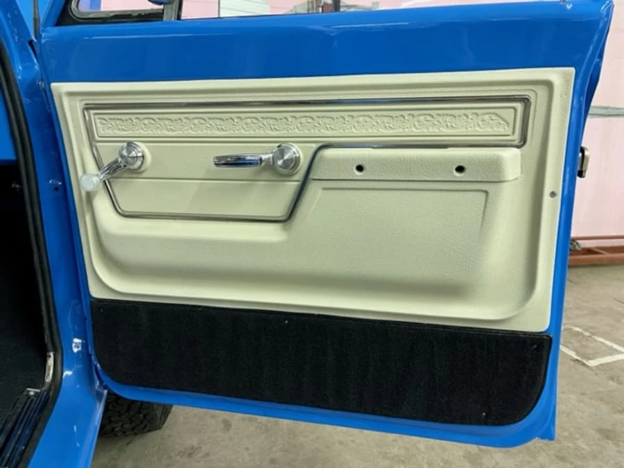 1971 GMC Jimmy 1st Gen - Image 10 of 22
