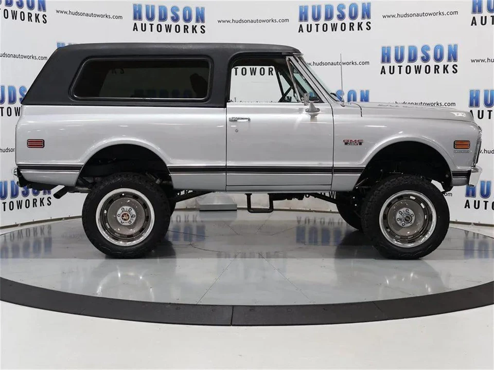 1971 GMC Jimmy 1st Gen - Image 7 of 31