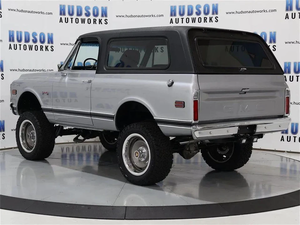 1971 GMC Jimmy 1st Gen - Image 4 of 31
