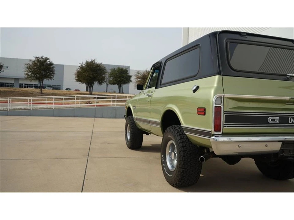 1971 GMC Jimmy 1st Gen - Image 28 of 31