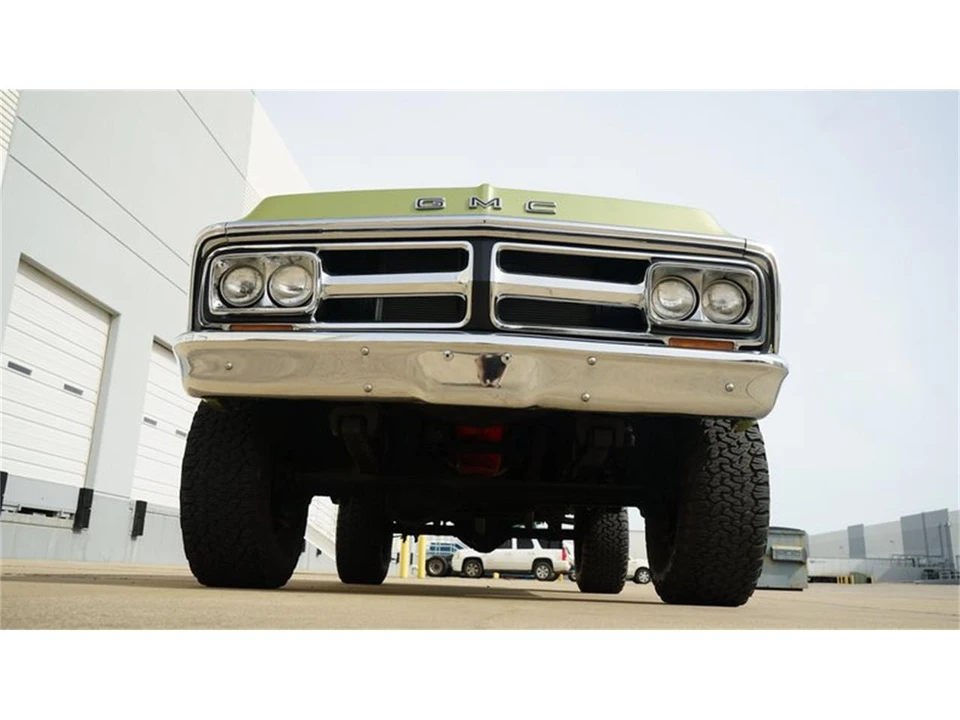 1971 GMC Jimmy 1st Gen - Image 24 of 31