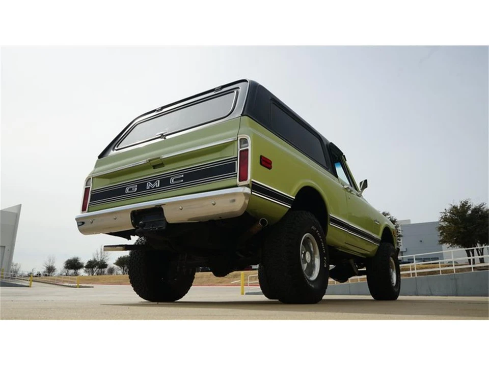 1971 GMC Jimmy 1st Gen - Image 16 of 31