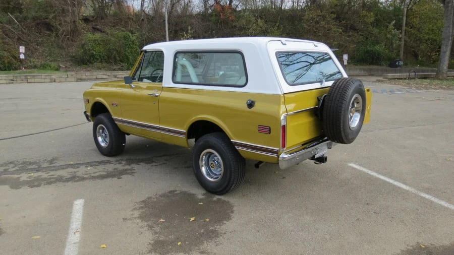 1971 GMC Jimmy 1st Gen - Image 2 of 12