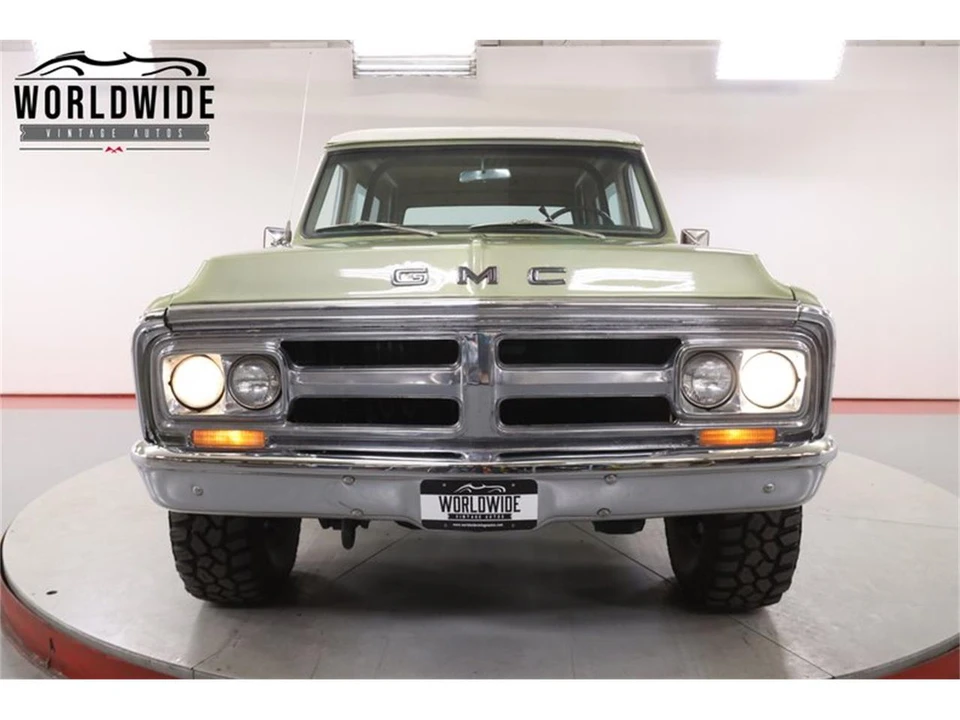 1971 GMC Jimmy 1st Gen - Image 16 of 31