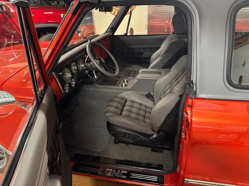 1971 GMC Jimmy 1st Gen - Image 19 of 20