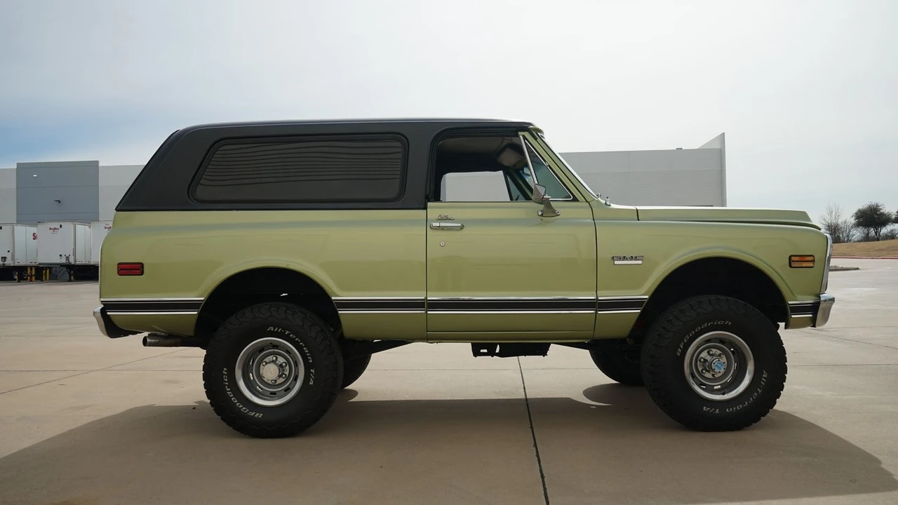 1971 GMC Jimmy 1st Gen - Image 20 of 31