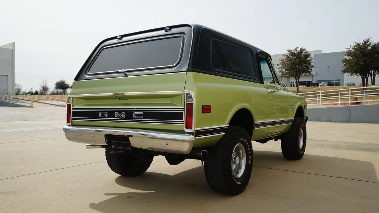 1971 GMC Jimmy 1st Gen - Image 17 of 31