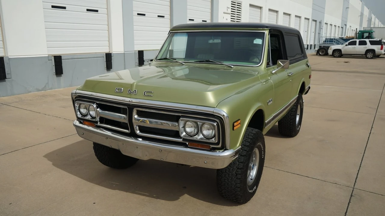 1971 GMC Jimmy 1st Gen - Image 3 of 12
