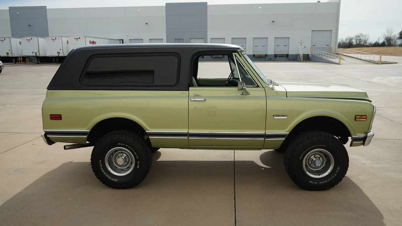 1971 GMC Jimmy 1st Gen - Image 19 of 31