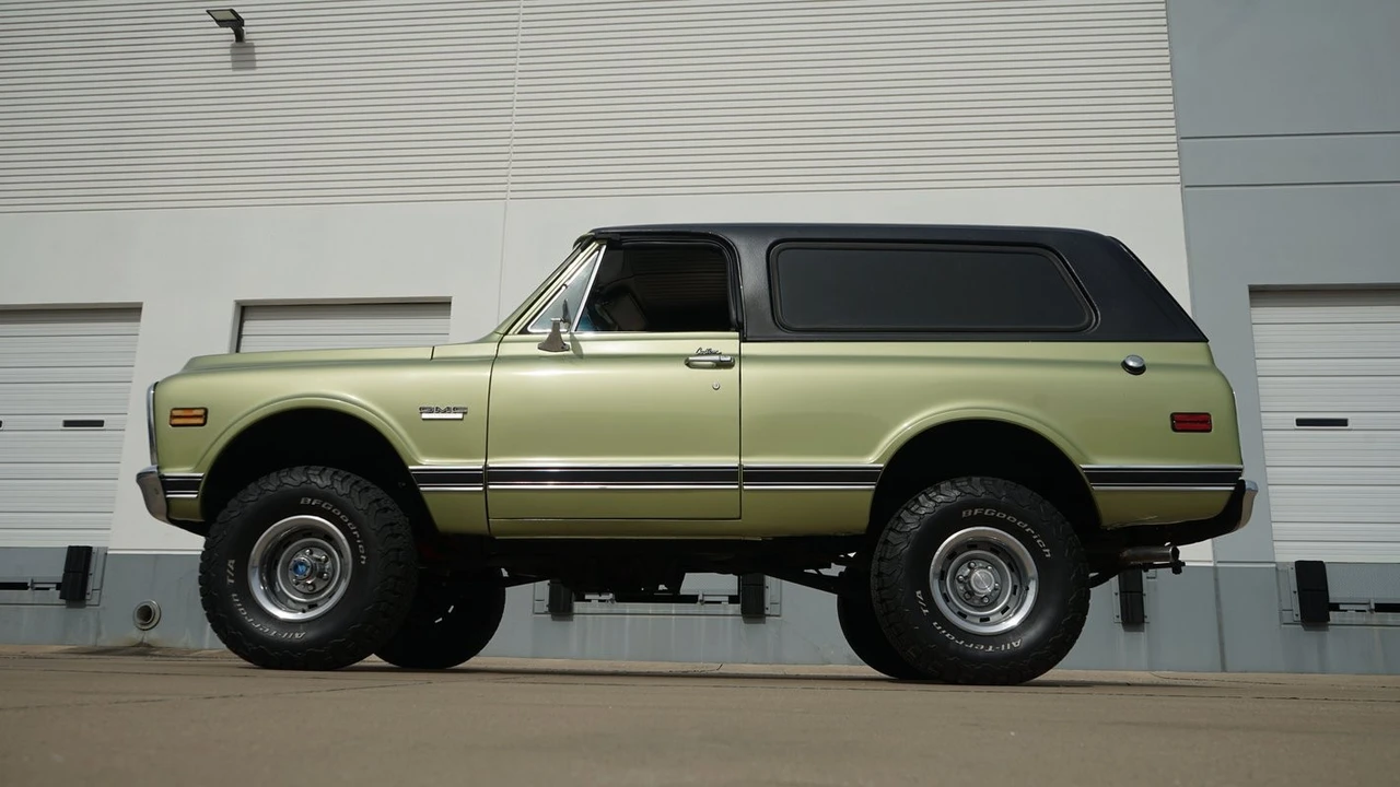 1971 GMC Jimmy 1st Gen - Image 9 of 31