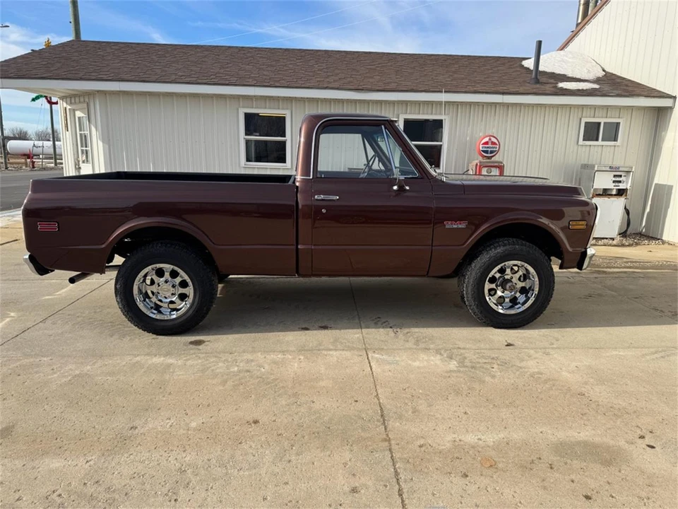 1971 GMC C/K 2nd Gen - Image 2 of 31