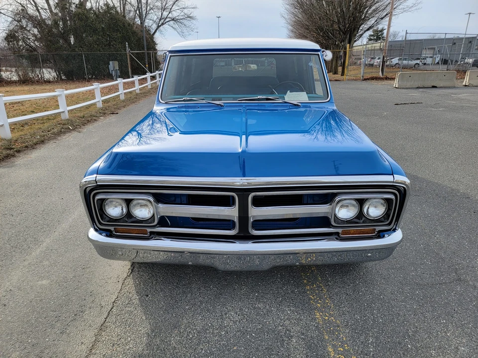 1971 GMC Suburban 6th Gen - Image 3 of 31