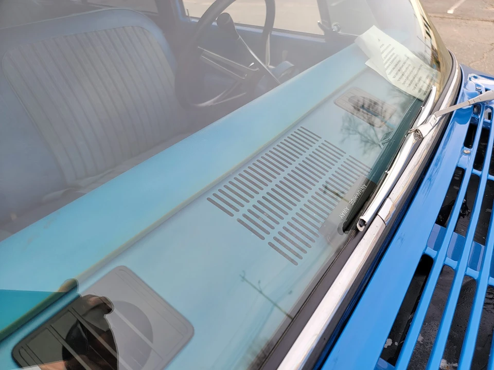 1971 GMC Suburban 6th Gen - Image 30 of 31