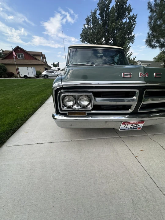 1971 GMC Suburban 6th Gen - Image 21 of 31