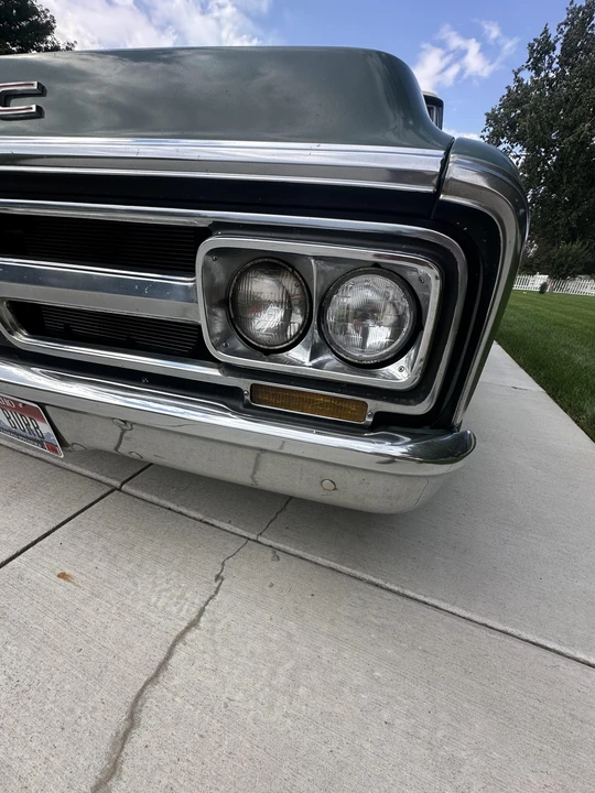 1971 GMC Suburban 6th Gen - Image 23 of 31