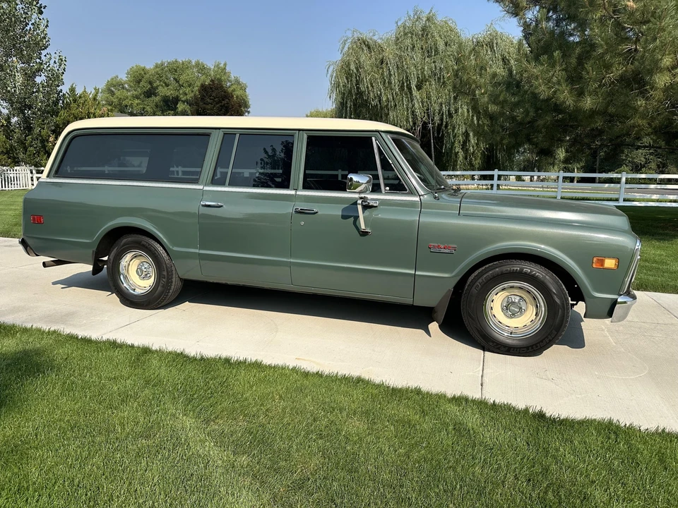 1971 GMC Suburban 6th Gen - Image 8 of 31