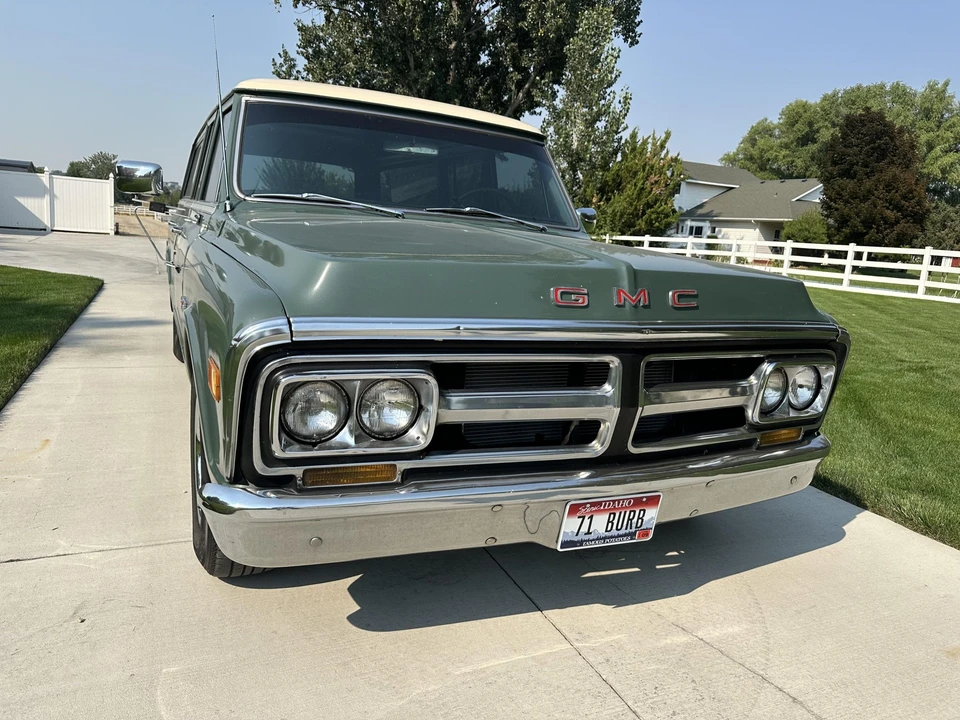 1971 GMC Suburban 6th Gen - Image 6 of 31