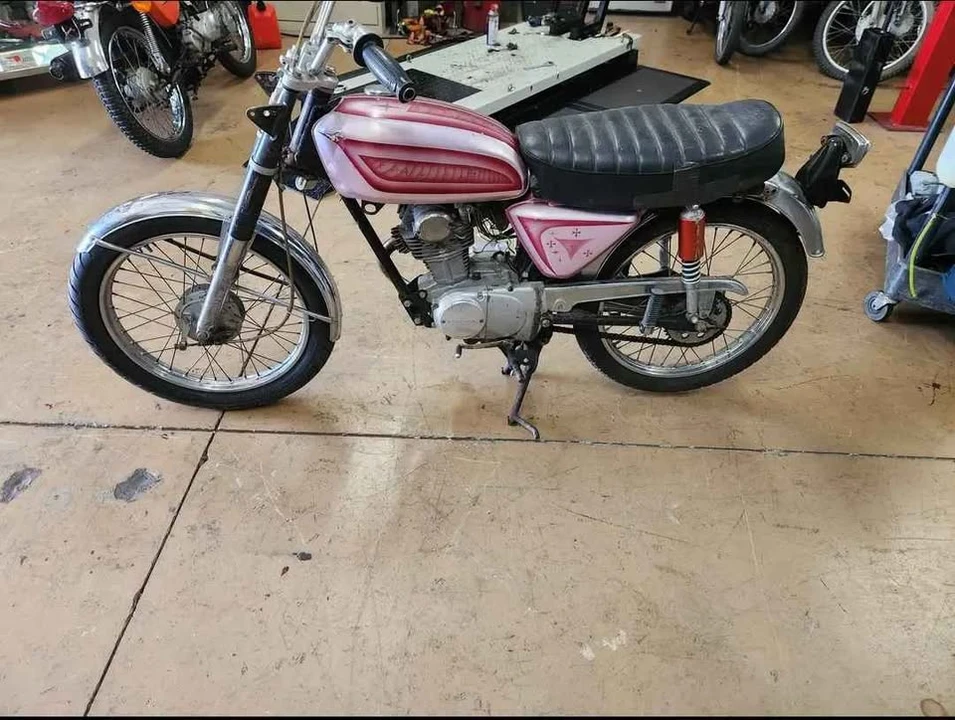 1971 Honda Motorcycles - Image 4 of 7