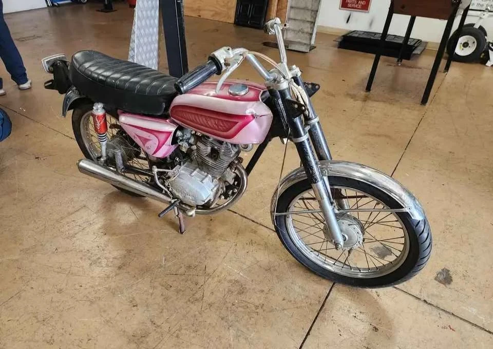 1971 Honda Motorcycles - Image 2 of 7
