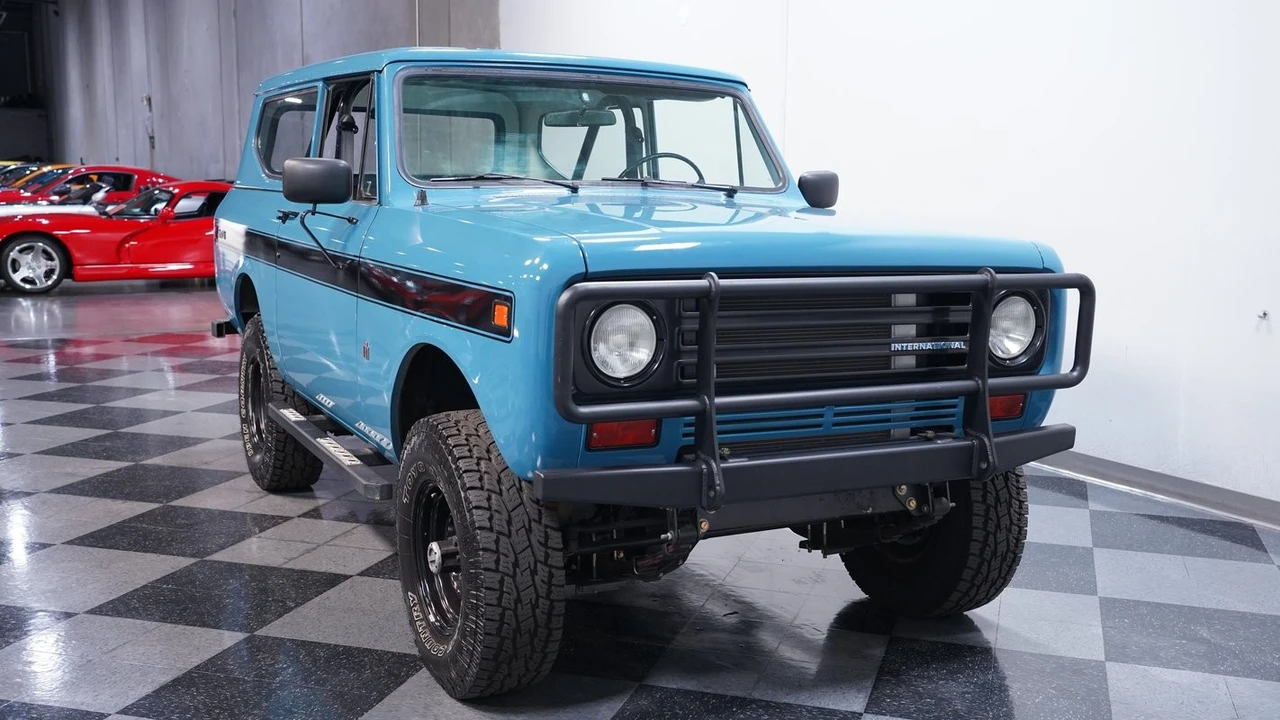 1971 International - Image 15 of 21