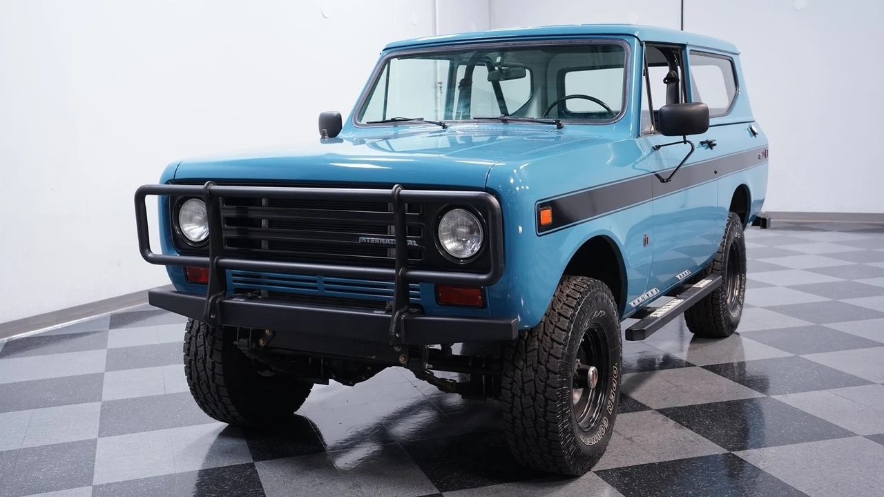 1971 International - Image 17 of 21